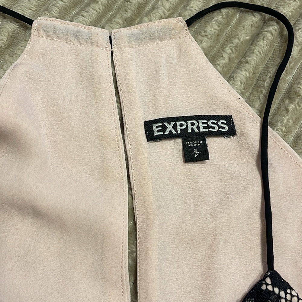 Express‎ Tank - Picture 2 of 5